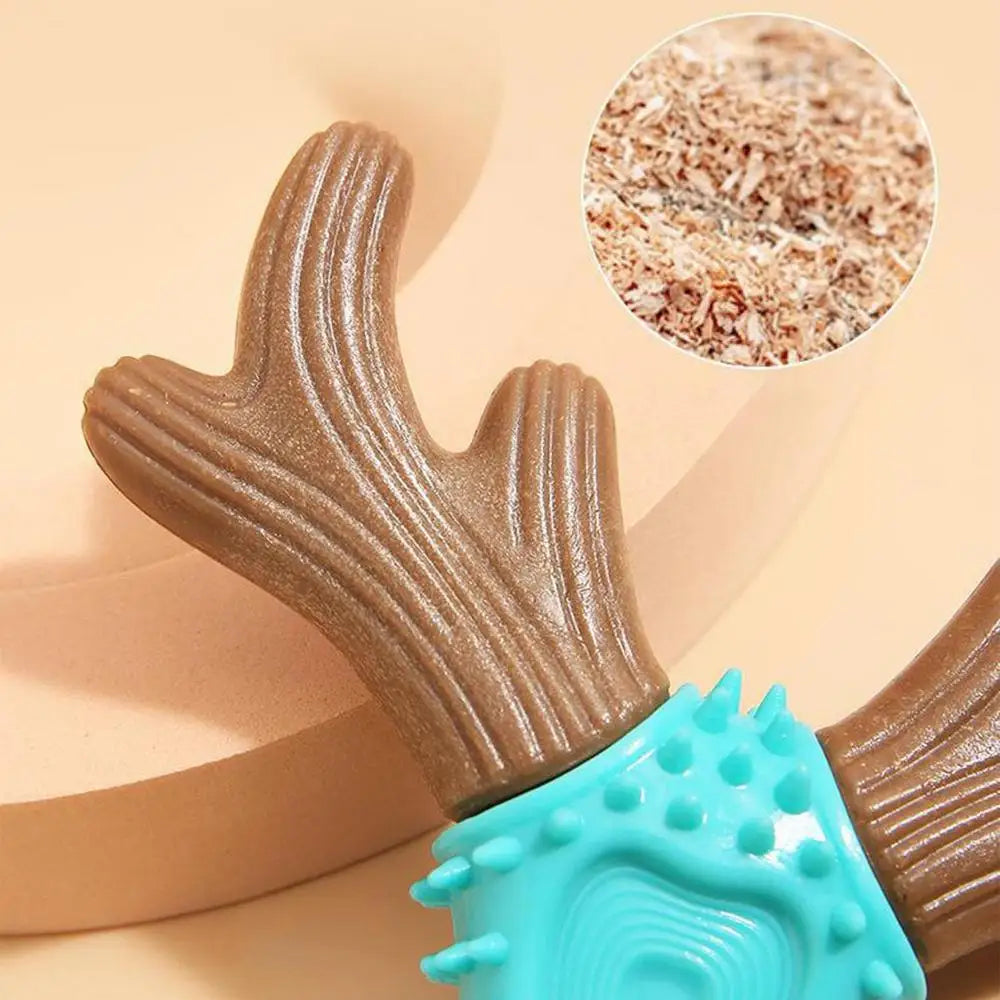 Jouets de brosse à dents en forme de bois pour chiens.